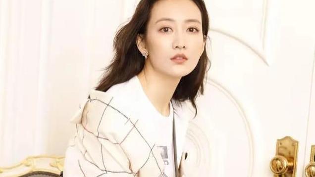 王鸥还是这么有气质，怪不得好多人喜欢她，我看着也挺喜欢她的