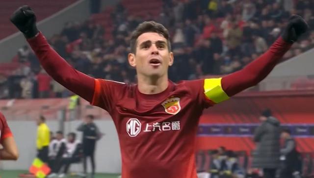 海港1-1，让伊万挖到宝！落选国足后腰闪耀亚冠：场均3.5次抢断！