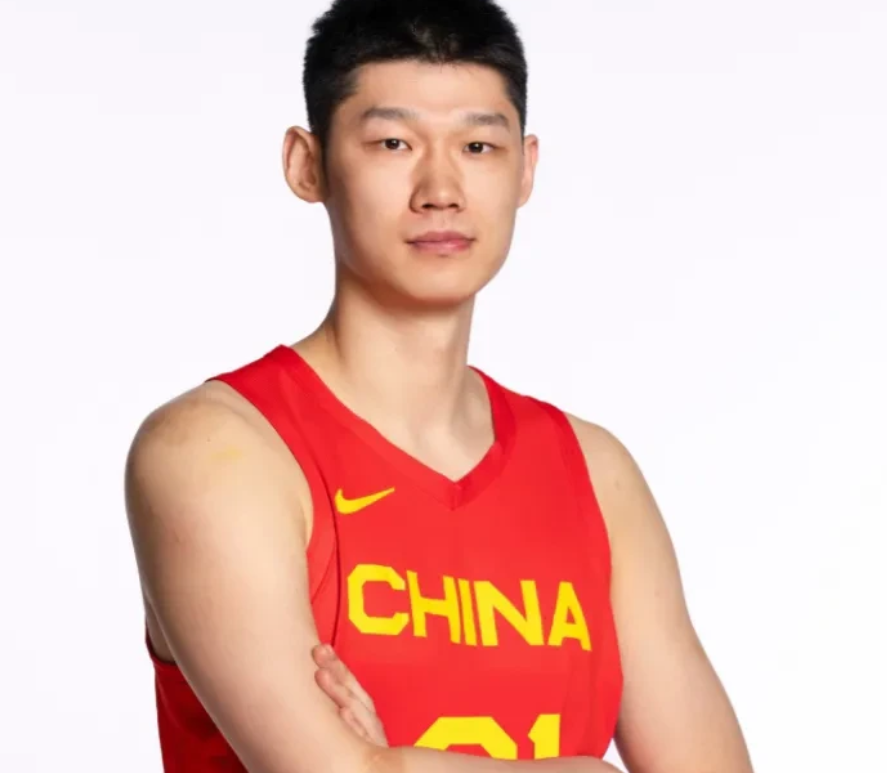 CBA外援的得分有多强？截止第二阶段结束后，最新数据排行。
总得分：布朗929分