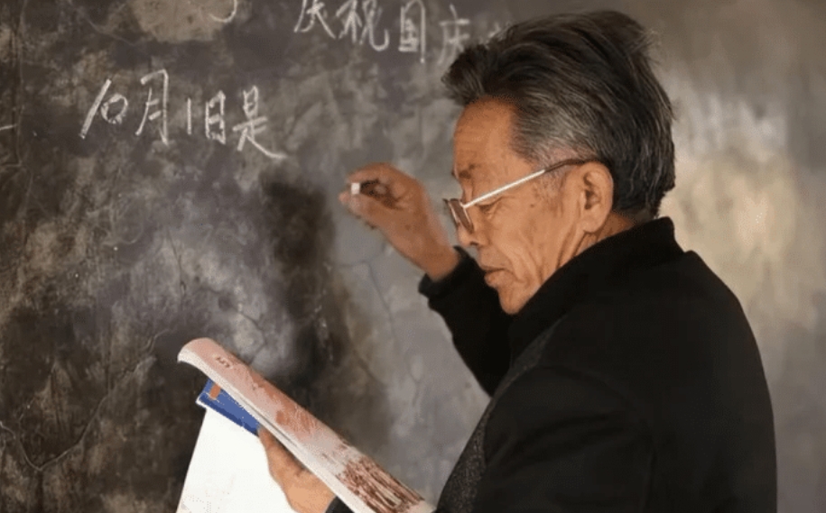 “真是骇人听闻！”黑龙江一位教师自曝，称学校里有不少副高职称的女教师都选择延迟到