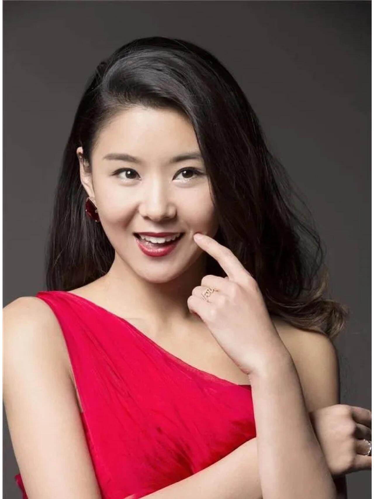 李小萌的演艺经历
