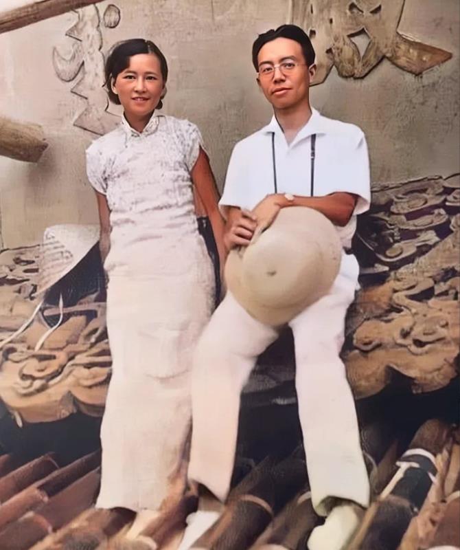 这才是林徽因与梁思成的真实相貌，这并非演员扮演的，而是货真价实的历史珍品，面貌呈