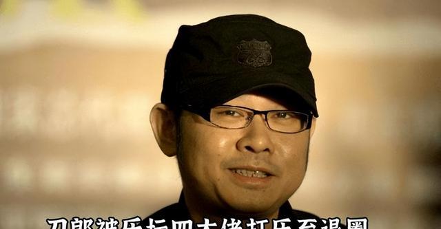 刀郎演唱会凄惨，一副铁嗓告诉国人：弱到没有背景强到没有对手（刀郎演唱会唱哭万人）-第33张图片-九妖电影