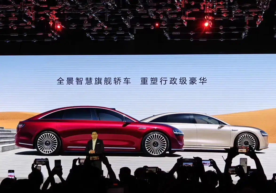 享界S9价格也出来了，目标是干翻56E。
问界M9，目标是吃掉奔驰GLE，GLC