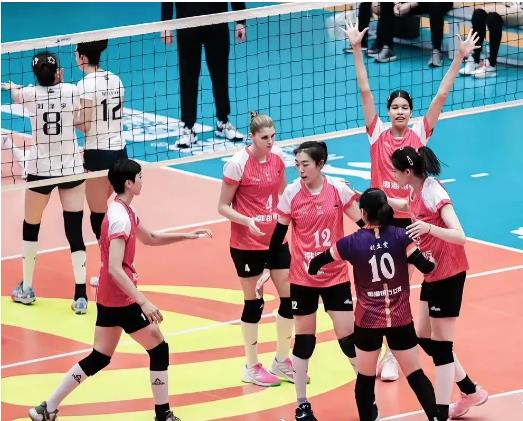 有一说一！像天津女排这种级别的球队，完全没有必要引援一个三流球队的替补接应，你请