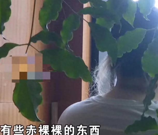 女人色起来，就没男人什么事了！浙江，一女子跟闺蜜去 KTV 放纵，一人挑2名男模