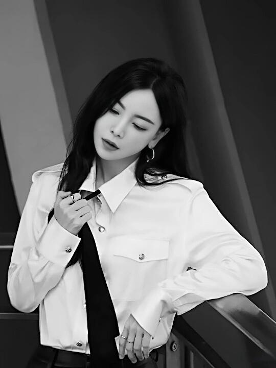 内娱明星绝美照片之于文文