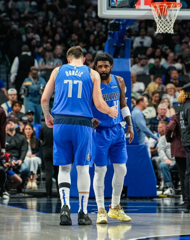 全明星东西部各四个后卫名额，在西部根本就不够分好吗？
这四人本赛季基本百分百预定