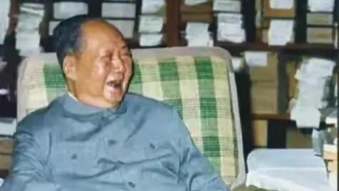 1970年代，毛主席的这8张珍贵留影，看到的人无不流泪