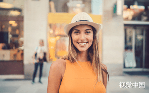 男朋友忘不了白月光，我离开后，他才知道我也把他当替身