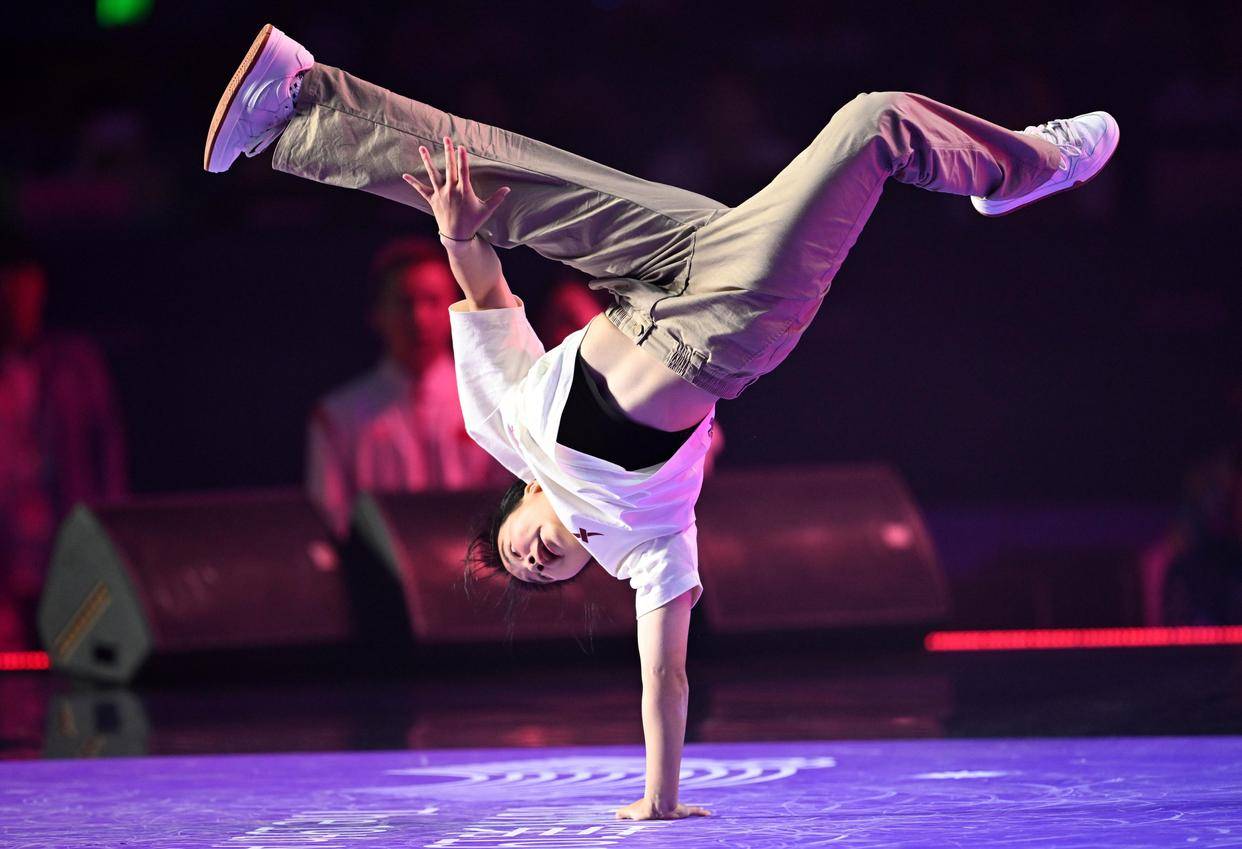 “B-Girl 671，来自中国。”