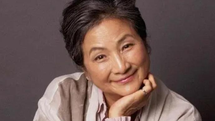 武侠影后郑佩佩离世，细数经典：《唐伯虎点秋香》《卧虎藏龙》