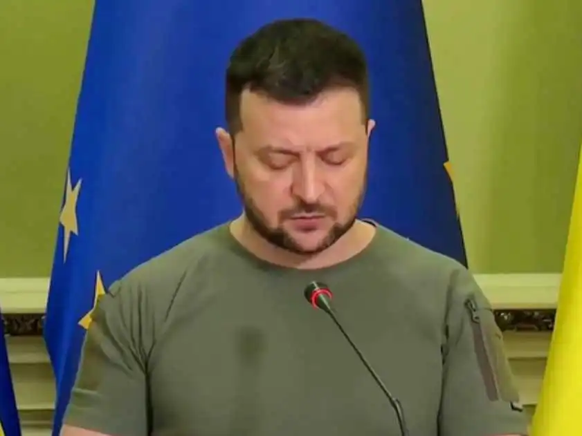 泽连斯基发出了一连串的质问