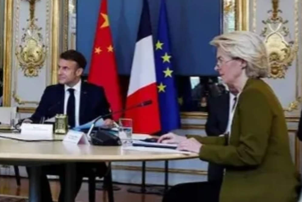 法国总统马克龙近日在公开场合掷地有声地表示，美国及其盟友并不寻求俄罗斯的政权更迭