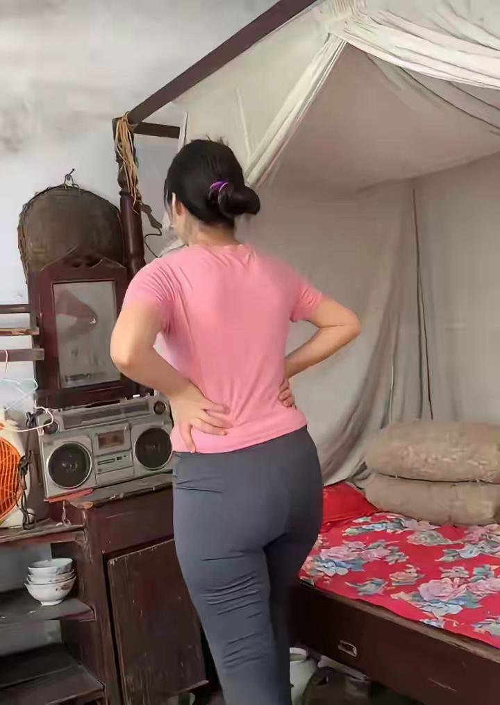 本来是不计划结婚了，奈何父母天天催我，总担心他们百年之后没有人管我，万一生病了连