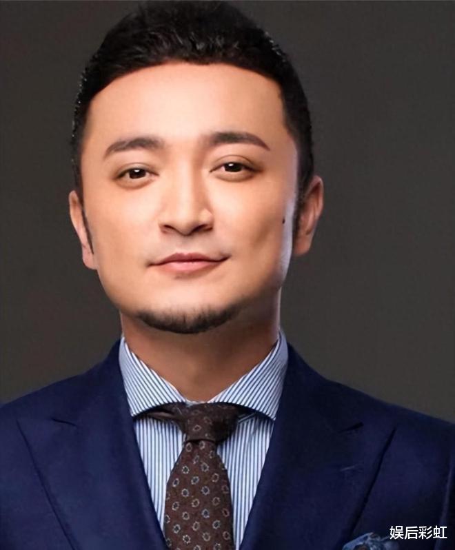 好事将近！央视主持人尼格买提近况，网友：恭喜他，终于等到这一天！（节目主持人尼格买提）-第1张图片-九妖电影