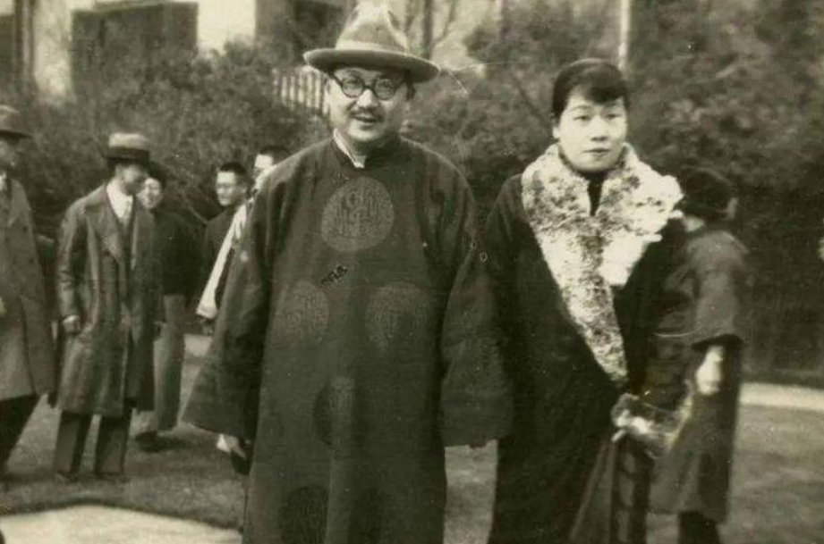 要那么多钱有什么用呢？1967年8月，大财神孔祥熙病重，临终前，他握着妻子宋霭龄