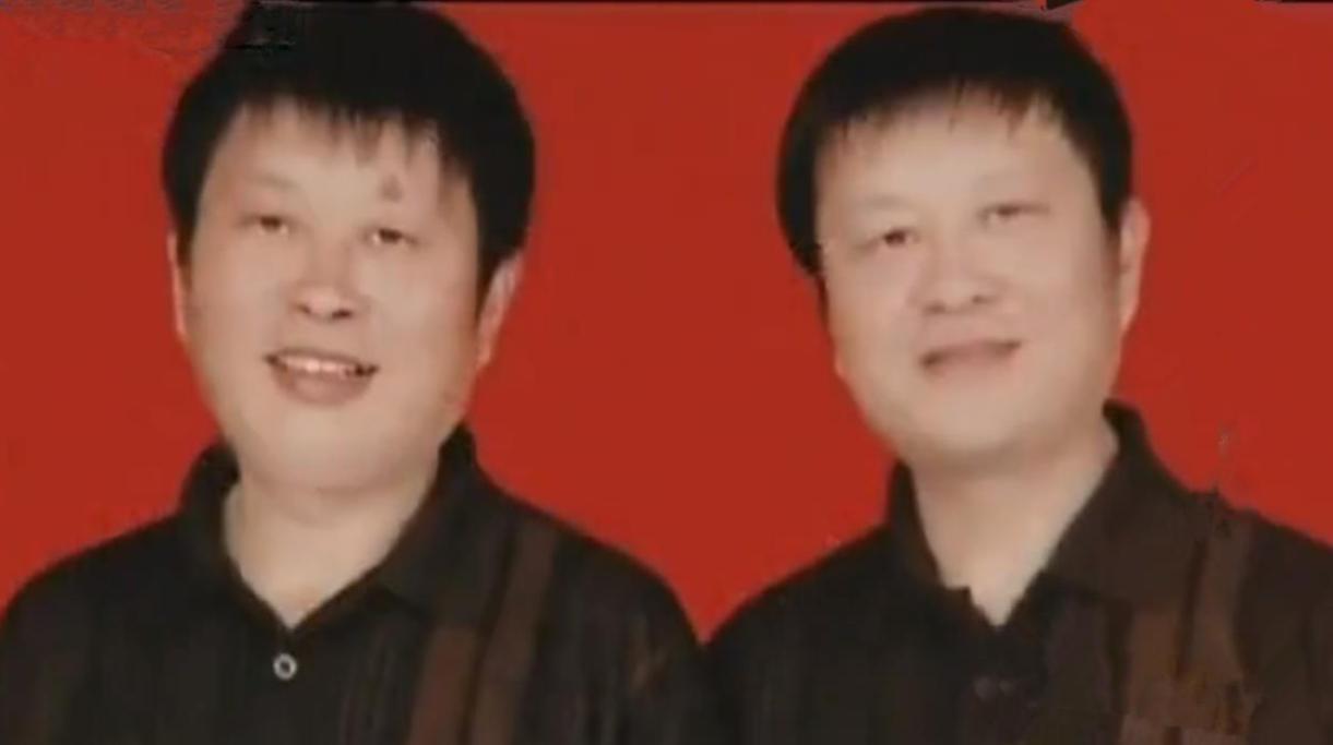 2005年，河南小女孩错把鱼贩认成爸爸，回家后告诉爸爸有人跟你长得一模一样，没想