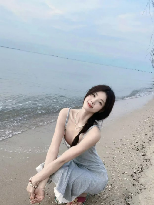 果然还是海边和我最配啦哈哈哈哈