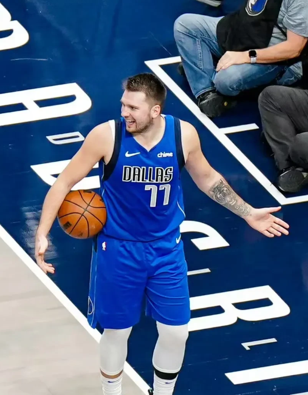 11月22日一大早的NBA，就传来3条惊天噩耗！

1、76人队新援保罗•乔治因