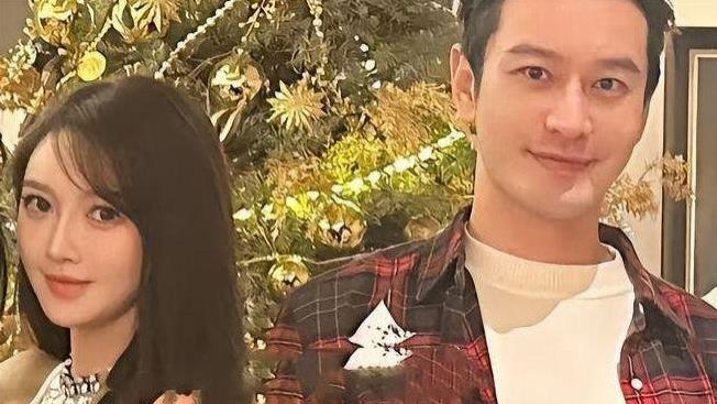 黄晓明删除官宣博文，杨颖参加活动又美又飒，最受伤的人是叶珂？