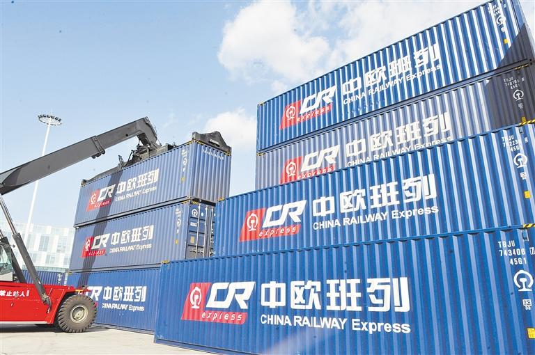 美国去工业化走下坡，中俄欧如何应对新局？