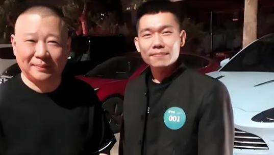 德云社再出叛徒！龙字科学员直播大骂德云社，爆料教学过程很黑暗