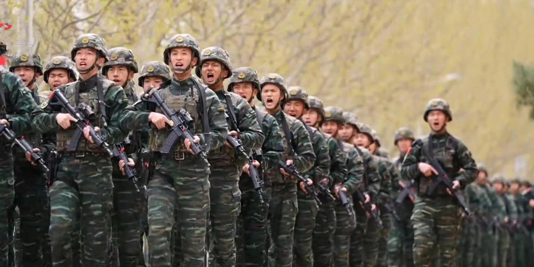 利刃出击：猎鹰突击队
10年来，作为国家级反恐拳头部队，“猎鹰突击队”忠诚履职尽