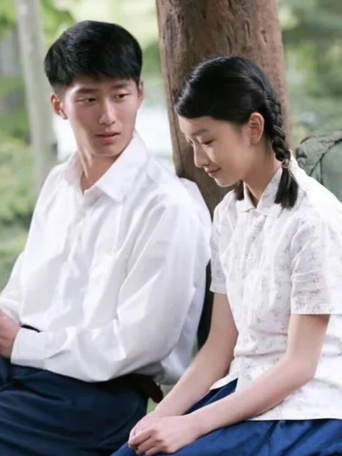 我肯定不是第一个爱上你的人