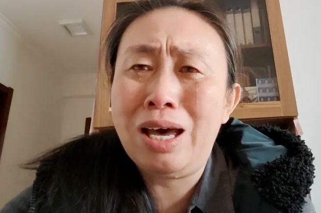 你们要查江歌妈妈我一点意见都没有 。

不过请带着刘鑫一起查 ，可别让这个人漏网