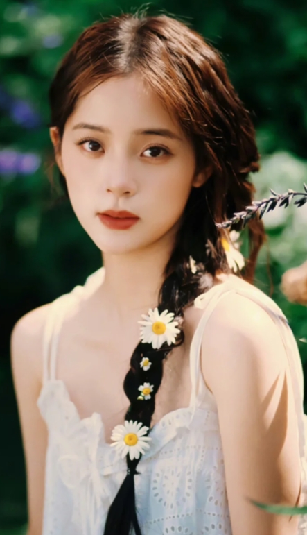 欧阳娜娜——温柔而坚韧