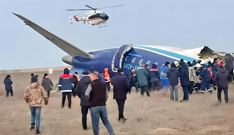 车臣的地面防空武器误击了阿塞拜疆客机？

哈萨克斯坦坠毁的这架客机，可能在车臣首