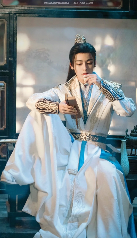 侯明昊--百里东君