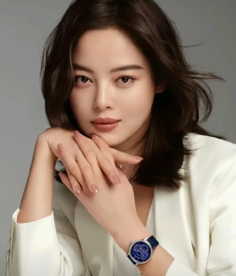 演员，辛芷蕾说，我第一次看到黄河路的景我都很惊讶，九十年代的上海都已经这么繁华了