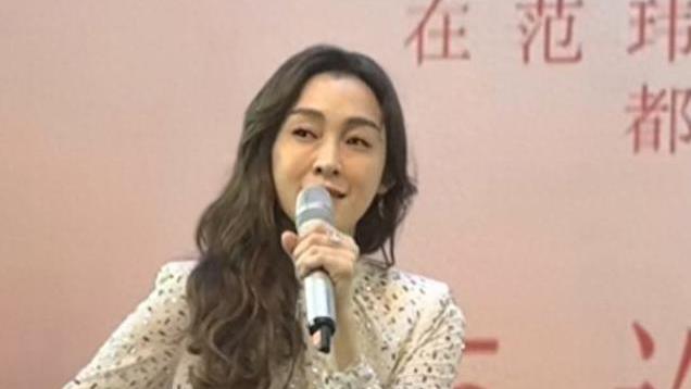 缺钱了？48岁范玮琪复出脸僵变老，叹：这5年来我失去了太多
