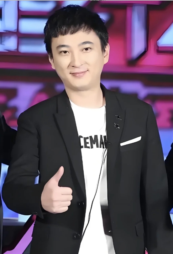 王思聪与懒懒：甜蜜升级