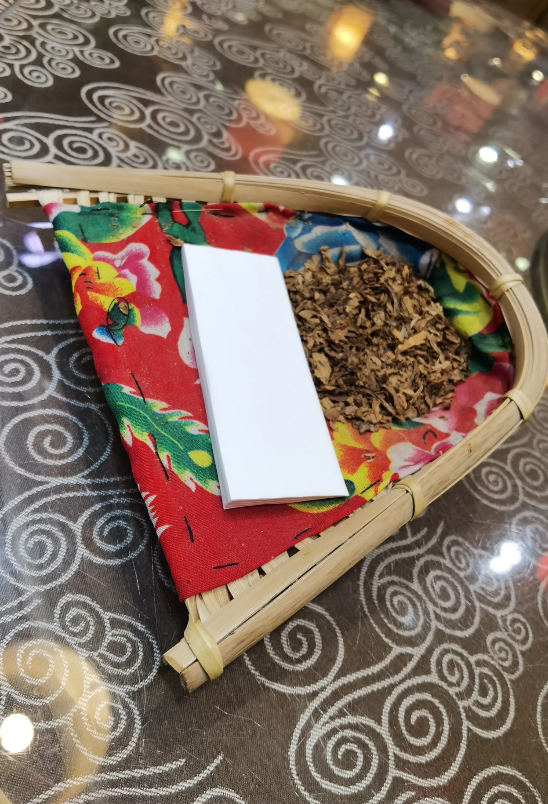 早田希娜和张本智和拜鬼，会面临着：
1、所有视频将被下架。
2、在我们的自媒体账