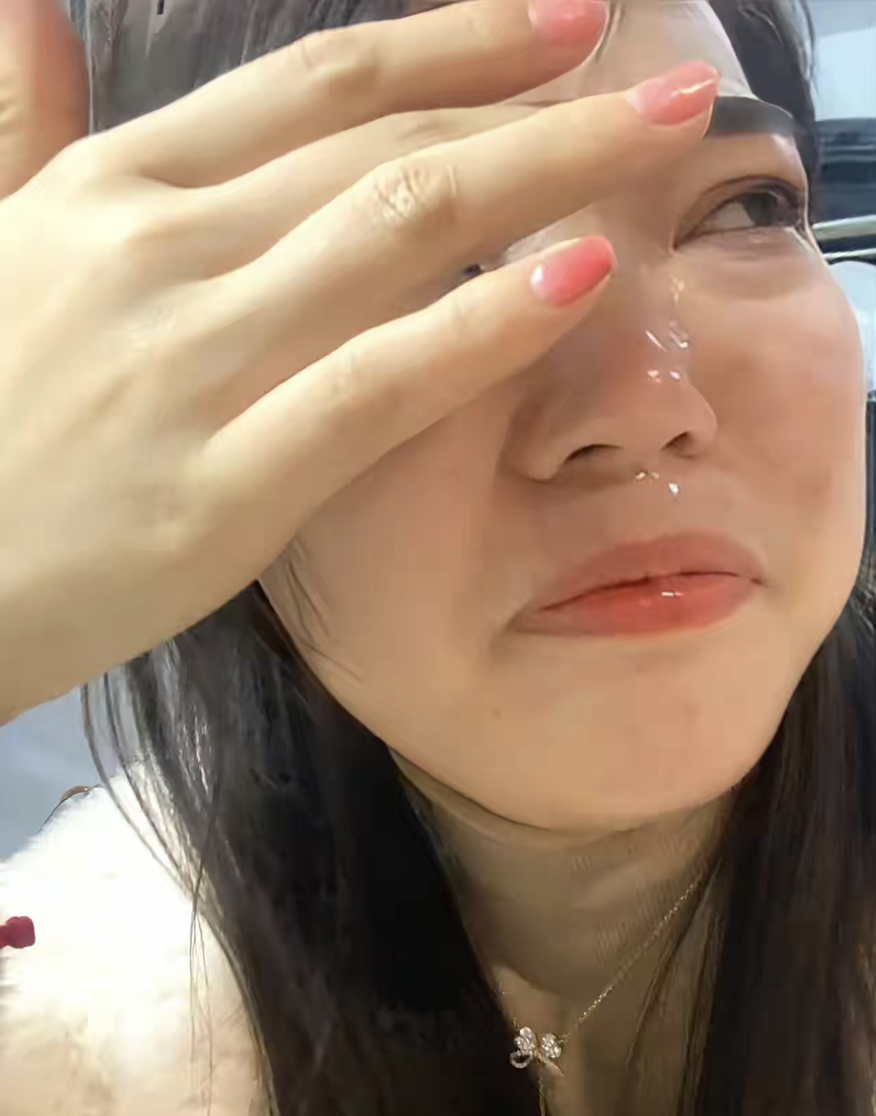 山东济南，婆婆给儿子110万买房，谁料儿媳只在房本上写自己的名字。婆婆知道后，把