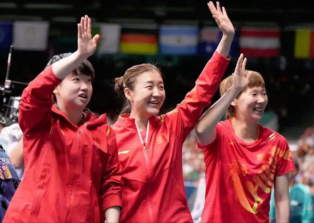 
巴黎奥运会的第15个比赛日结束了，中国队有五个出乎意料的情况[玫瑰]

1. 