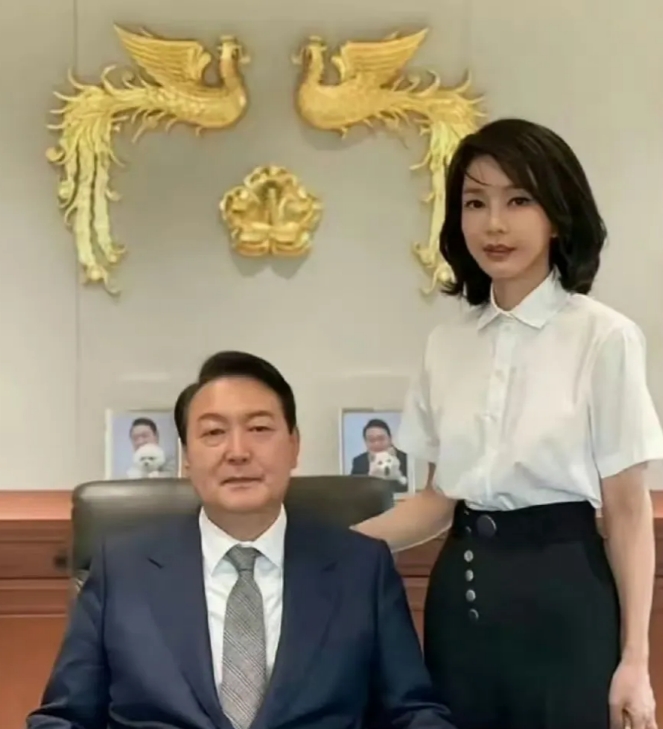 尹锡悦宣布戒严那晚，没有任何一家日本媒体报道韩国新闻