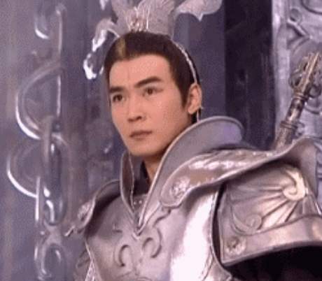 杨戬发了条群消息：“沉香是我亲外甥，不过你们务必公事公办，不必顾我情面，该打的打