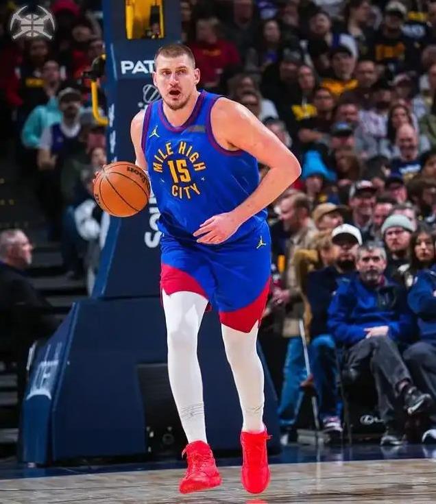约基奇35+22+17，连续5场三双！威少梦回巅峰，掘金双杀国王
本赛季 NBA