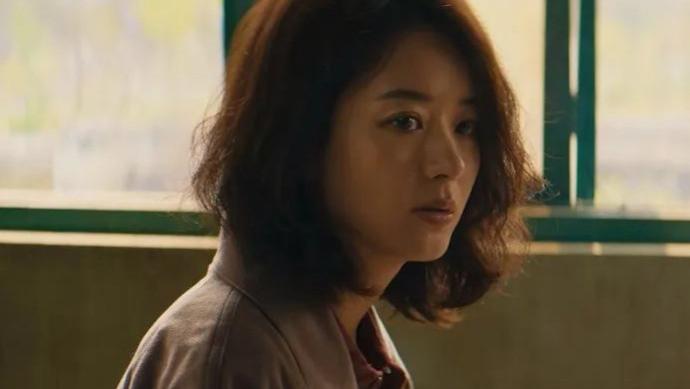 回看赵丽颖《浴火之路》首映好评，观众好评理由一致