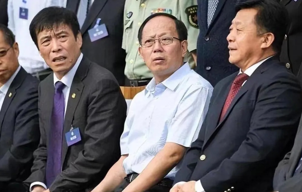 原国家体育总局局长苟仲文涉嫌严重违纪违法被查，三大球这么烂，这个体育局局长贡献很