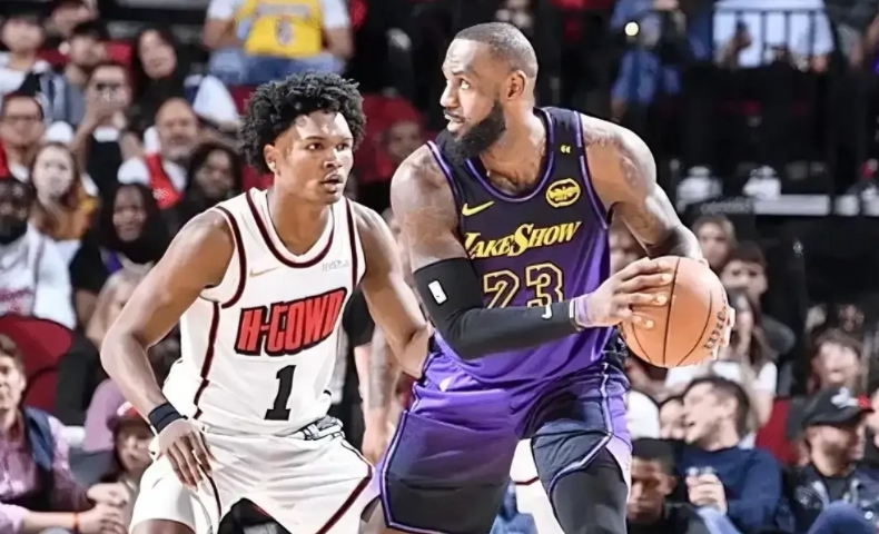 湖人115-119负火箭，一战看清五个人的实力！
 
1、汤普森：首发出战40分