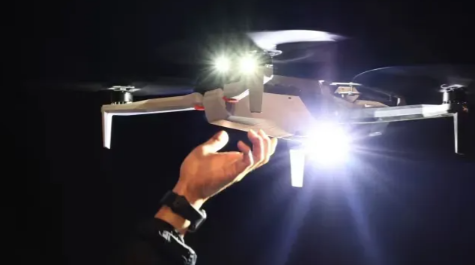 千万别惹中国！拜登政府决定向台湾卖无人机后，美国最大的无人机公司斯凯迪欧，可就被