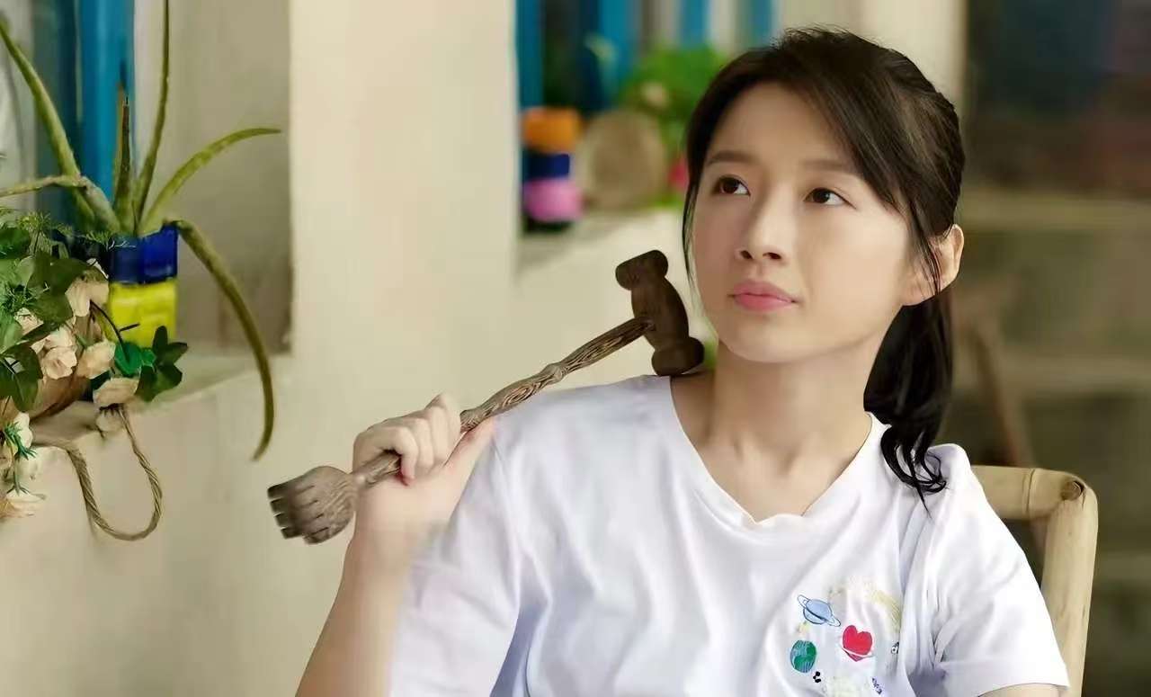 《驻站》：王冬雨表现得太明显了，连王喜柱都看出女儿喜欢常胜
