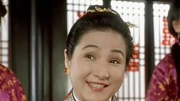 "影坛巨匠郑佩佩安详离世，演艺生涯光辉永存"