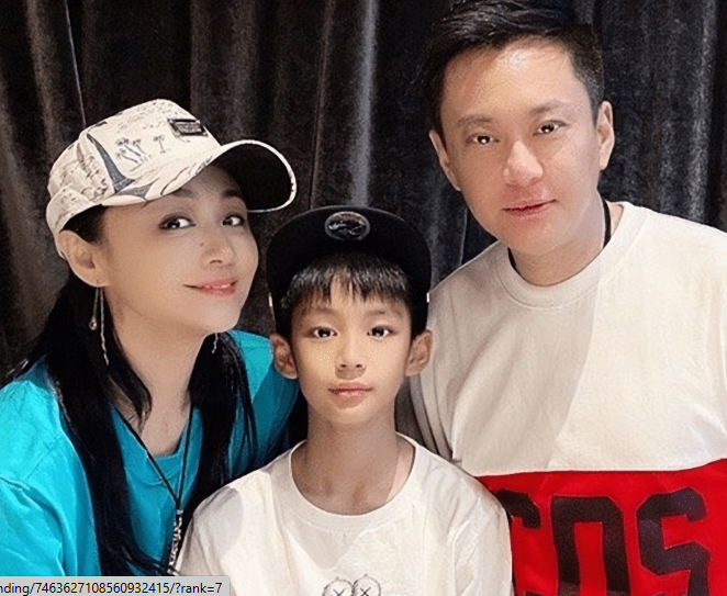 曹颖：从美容美发到全能艺人，被命运眷顾的幸运儿