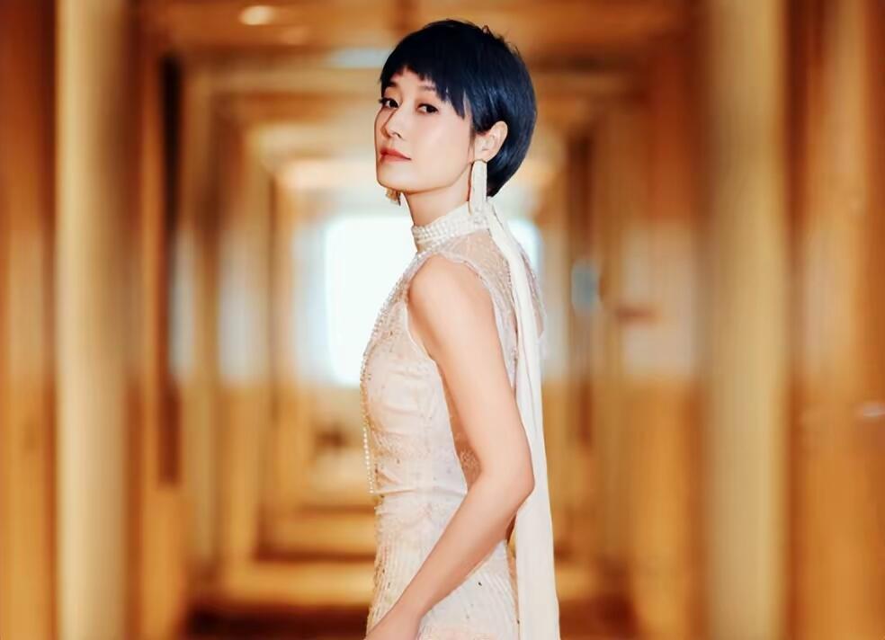 马伊琍40秒独白，内娱女星纷纷自省！
